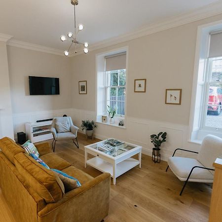 Wensleydale, Old School Rooms - Ground Floor Luxury Apartment In Richmond, North Yorkshire Richmond  Bagian luar foto