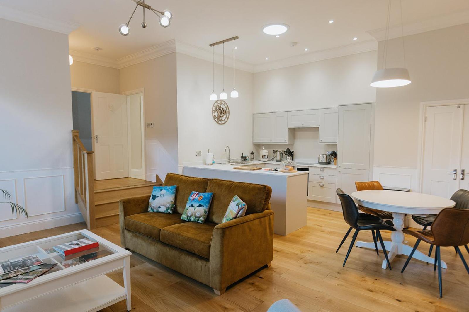 Wensleydale, Old School Rooms - Ground Floor Luxury Apartment In Richmond, North Yorkshire Richmond  Bagian luar foto