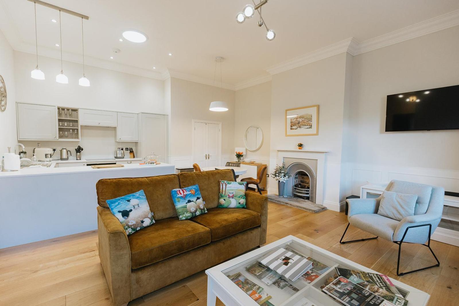 Wensleydale, Old School Rooms - Ground Floor Luxury Apartment In Richmond, North Yorkshire Richmond  Bagian luar foto